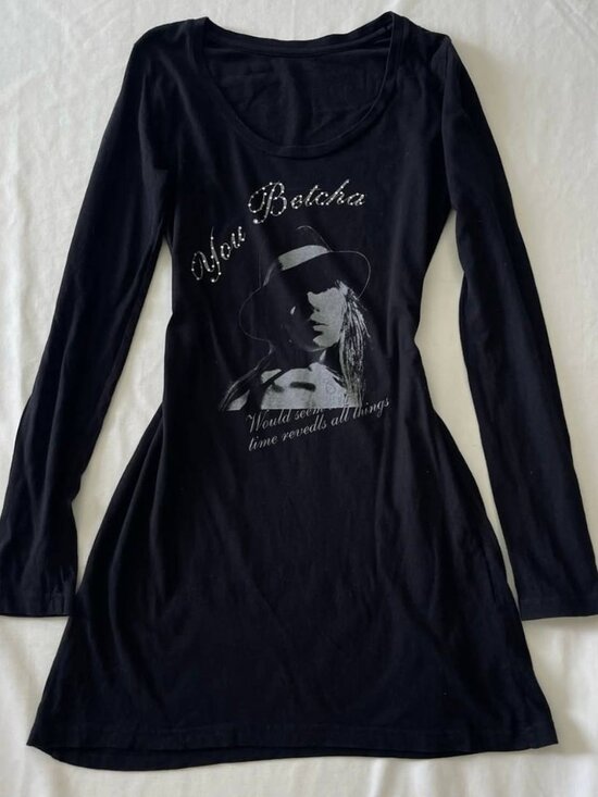 Tops - Women's Black Graphic Long Sleeve Tunic T-Shirt Casual Top